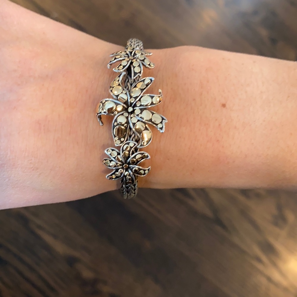 John Hardy Frangipani flower bracelet